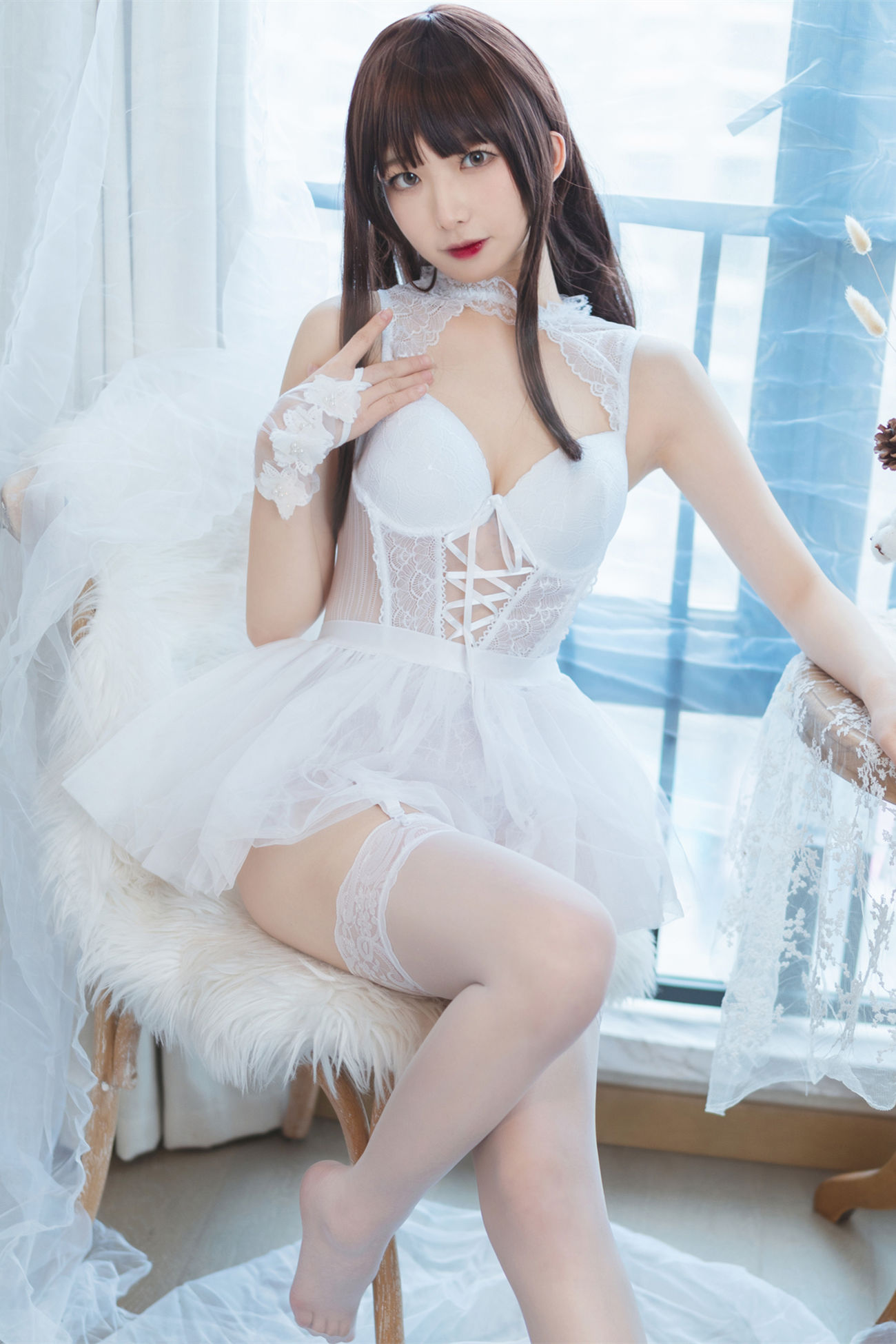 封疆疆 白色纱裙-COS世界